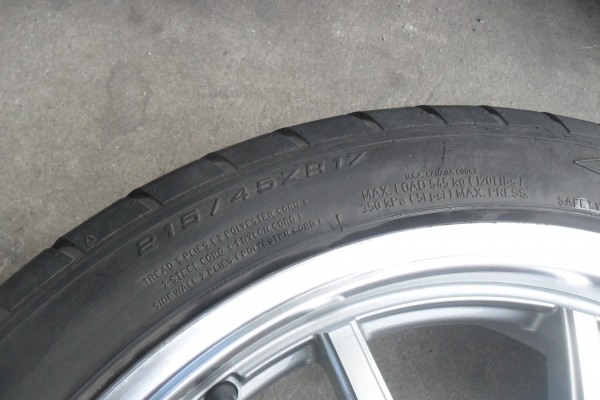 ล้อแม็ก17นิ้ว4รู100/114 พร้อมยาง สวยๆ 4 ล้อ ราคา 6900 บาท