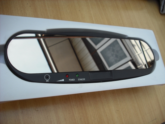 กระจกมองหลังเชื่อมต่อกับโทรศัพท์