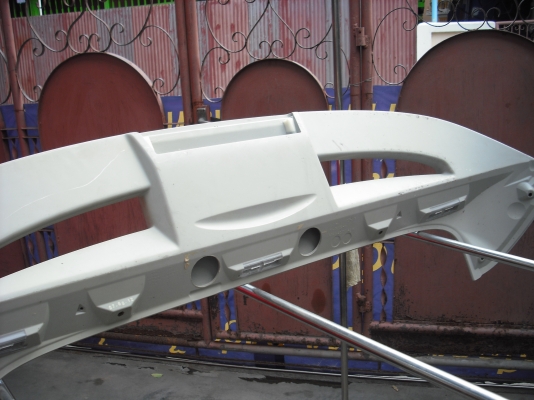 สปอยเลอร์รถ สปอยเลอร์รถ