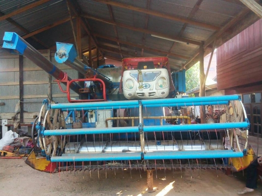 ขายรถเกี่ยวข้าว ศักดิ์พัฒนา รุ่นSS501 อุ้ม2.5ตัน เครื่อง210เทอร์โบ สภาพพร้อมใช้งาน สนใจโทร 090-8588220คุณนะ 093-3258446คุณบิว หรือเข้าดูสินค้าอื่นๆได้ที่ www.truck.in.th/498 หรือเพจFacebook ณรงค์ ซื้อขายรถมือสอง (เว็บไซต์ส่วนตัว) หรือFacebook ตลาดรถมือสอง