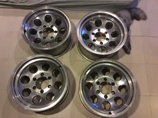 ล้อmickey THOMPSON U.S.A ขอบ16 กว้าง8 OFF 0 6 รู139.7 ล้อเดิมๆ