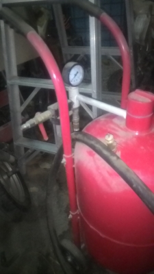 ถังพ่นทราย ถังพ่นทราย