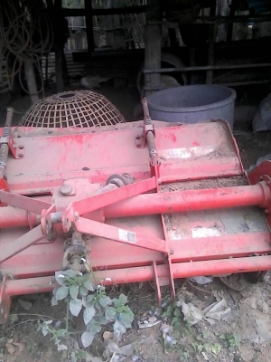 ขายรถไถ KUBOTA L3608 อุปกรณ์ครบ ดันหน้า ผานหลัง โรตารี่ ใช้งานน้อย สภาพพร้อมใช้งาน สนใจโทร 090-8588220คุณนะ 093-3258446คุณบิว หรือเข้าดูสินค้าอื่นๆได้ที่ www.truck.in.th/498 หรือเพจFacebook ณรงค์ ซื้อขายรถมือสอง (เว็บไซต์ส่วนตัว) หรือFacebook ตลาดรถมือสอง