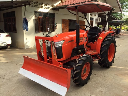 ขายรถไถคูโบต้าL3608 แรงพร้อมอุปกรณ์ รถสภาพสวยมากพร้อมใช้งานค่ะ ขายรถไถคูโบต้าL3608 แรงพร้อมอุปกรณ์ รถสภาพสวยมากพร้อมใช้งานค่ะ