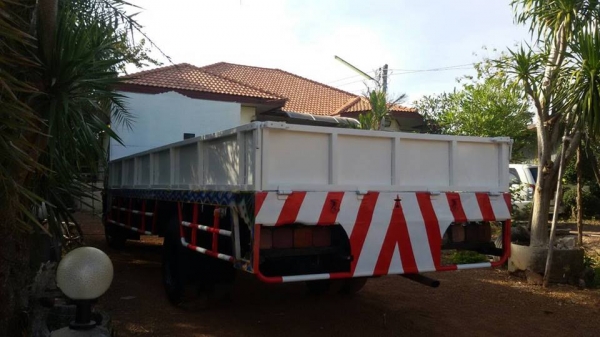 ขายHINO FF3H 195แรง ปี38 ยาว7.20เมตร สภาพพร้อมใช้งาน เอกสารพร้อมโอน สนใจโทร 090-8588220คุณนะ 093-3258446คุณบิว หรือเข้าดูสินค้าอื่นๆได้ที่ www.truck.in.th/498 หรือเพจFacebook ณรงค์ ซื้อขายรถมือสอง (เว็บไซต์ส่วนตัว) หรือFacebook ตลาดรถมือสอง คุณนะ