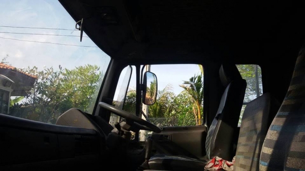 ขายHINO FF3H 195แรง ปี38 ยาว7.20เมตร สภาพพร้อมใช้งาน เอกสารพร้อมโอน สนใจโทร 090-8588220คุณนะ 093-3258446คุณบิว หรือเข้าดูสินค้าอื่นๆได้ที่ www.truck.in.th/498 หรือเพจFacebook ณรงค์ ซื้อขายรถมือสอง (เว็บไซต์ส่วนตัว) หรือFacebook ตลาดรถมือสอง คุณนะ