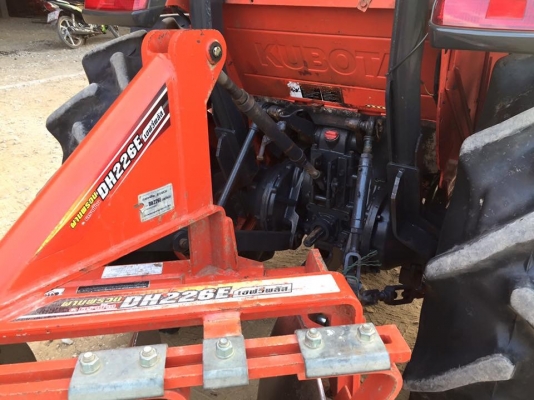 ขายรถไถคูโบต้าL4708แรง งามๆพร้อมอุปกรณ์สวยๆ ขายรถไถคูโบต้าL4708แรง งามๆพร้อมอุปกรณ์สวยๆ