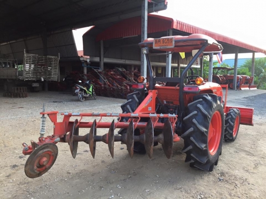 ขายรถไถคูโบต้าL4708แรง งามๆพร้อมอุปกรณ์สวยๆ ขายรถไถคูโบต้าL4708แรง งามๆพร้อมอุปกรณ์สวยๆ