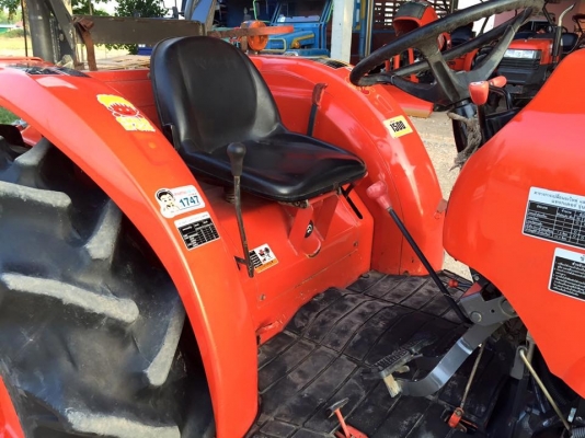 ขายรถไถคูโบต้าL4708แรง งามๆพร้อมอุปกรณ์สวยๆ ขายรถไถคูโบต้าL4708แรง งามๆพร้อมอุปกรณ์สวยๆ