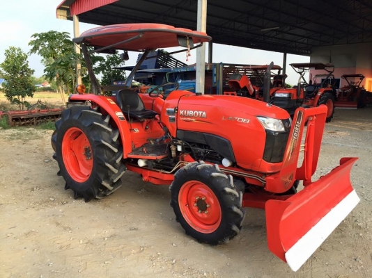 ขายรถไถคูโบต้าL4708แรง งามๆพร้อมอุปกรณ์สวยๆ