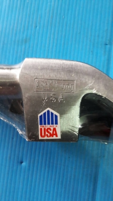 ขายหัวค้อนเก่าเก็บขนาด16 OZ. ARMSTONG Made in USA.