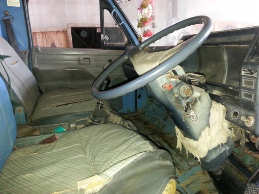 ขายรถ6ล้อ NPR115แรง ปี36 เฟืองท้ายใหญ่ สภาพสวยพร้อมใช้งาน เอกสารพร้อมโอน สนใจโทร 090-8588220คุณนะ 093-3258446คุณบิว หรือเข้าดูสินค้าอื่นๆได้ที่ www.truck.in.th/498 หรือเพจFacebook ณรงค์ ซื้อขายรถมือสอง (เว็บไซต์ส่วนตัว) หรือFacebook ตลาดรถมือสอง คุณนะ