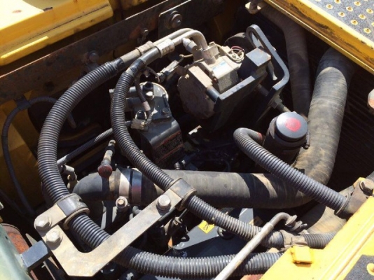 ขายรถแบคโฮ KOMATSU PC138US-8 ปี 2008 มีกล้องหลัง แอร์เย็น รถนอกนำเข้าเองจากญี่ปุ่น มีVDOการทำงานครับ ขายรถแบคโฮ KOMATSU PC138US-8 ปี 2008 มีกล้องหลัง แอร์เย็น รถนอกนำเข้าเองจากญี่ปุ่น มีVDOการทำงานครับ