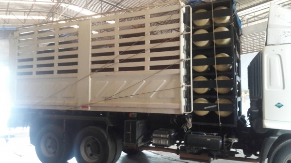 รถฮีโน่ 10 ล้อดั้ม FM1J 260 แรงม้า. ปี 54. สนใจติดต่อ 081 - 6079515 รถฮีโน่ 10 ล้อดั้ม FM1J 260 แรงม้า. ปี 54. สนใจติดต่อ 081 - 6079515