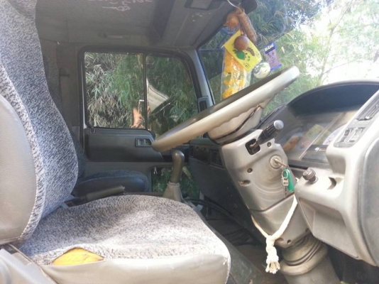 ขายรถ6ล้อ ดั้มHINO เครื่อง145แรง ภายในสวย แอร์เย็น สภาพพร้อมใช้งาน เอกสารพร้อมโอน สนใจโทร 090-8588220คุณนะ 093-3258446คุณบิว หรือเข้าดูสินค้าอื่นๆได้ที่ www.truck.in.th/498 หรือเพจFacebook ณรงค์ ซื้อขายรถมือสอง (เว็บไซต์ส่วนตัว) หรือFacebook ตลาดรถมือสอง