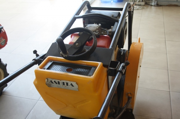 ขาย เครื่องตัดคอนกรีต ดีเชล 13 แรงม้า