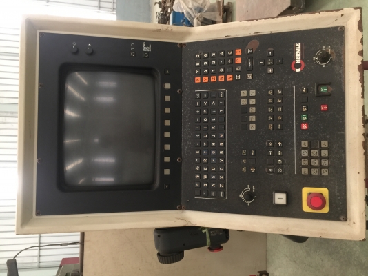 แมชชีนนิ่งเซนเตอร์ Hemle