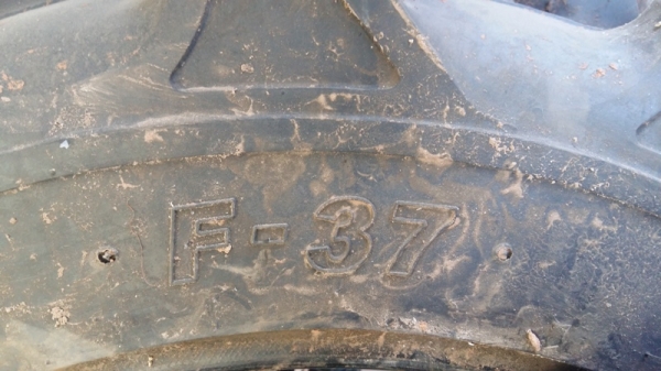 ยางรถไถ 11.2X24 OTANI สภาพใหม่ ใช้งานแค่ 90 ชั่วโมง