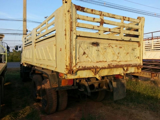 ขายรถ10ล้อ ดั้ม2เพลา HINO 3H เครื่อง195แรง พ.เพาเวอร์ เบรกทิฟฟี่ สภาพพร้อมใช้งาน เอกสารพร้อมโอน สนใจโทร 090-8588220คุณนะ 093-3258446คุณบิว หรือเข้าดูสินค้าอื่นๆได้ที่ www.truck.in.th/498 หรือเพจFacebook ณรงค์ ซื้อขายรถมือสอง (เว็บไซต์ส่วนตัว) หรือFacebook