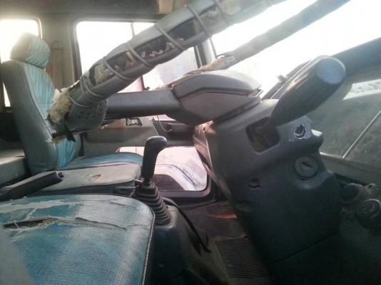 ขายรถ10ล้อ ดั้ม2เพลา HINO 3H เครื่อง195แรง พ.เพาเวอร์ เบรกทิฟฟี่ สภาพพร้อมใช้งาน เอกสารพร้อมโอน สนใจโทร 090-8588220คุณนะ 093-3258446คุณบิว หรือเข้าดูสินค้าอื่นๆได้ที่ www.truck.in.th/498 หรือเพจFacebook ณรงค์ ซื้อขายรถมือสอง (เว็บไซต์ส่วนตัว) หรือFacebook