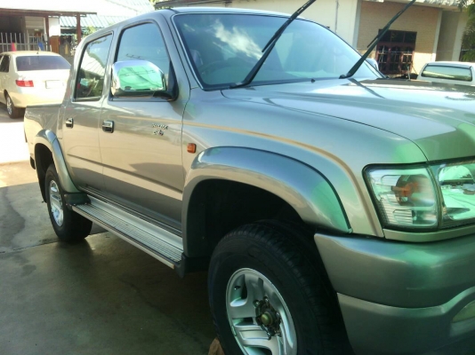 TOYOTA 3.0 D4D โฟวีลปี 46 รถสวยพร้อมใช้