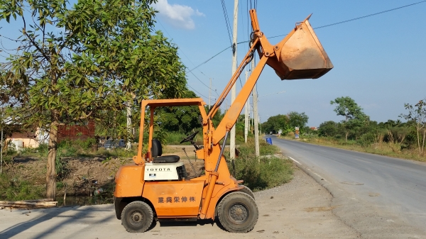 ขายด่วน รถตัก TOYOTA 4SGตัก1.2ตัน1.2คิวยกสูง3เมตรรถนอกนำเข้ายังไม่เคยใช้งานในเมืองไทยเลยรุ่นใหม่ ขายด่วน รถตัก TOYOTA 4SGตัก1.2ตัน1.2คิวยกสูง3เมตรรถนอกนำเข้ายังไม่เคยใช้งานในเมืองไทยเลยรุ่นใหม่