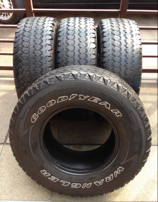 ยาง Goodyear wrangler 31 10.5 R15 กลางปี12 พร้อมใช้งาน ราคาไม่แพง