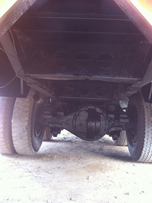 ขายสิบล้อเทรลเลอร์ NISSAN UD185 ราคา 550000 บาท