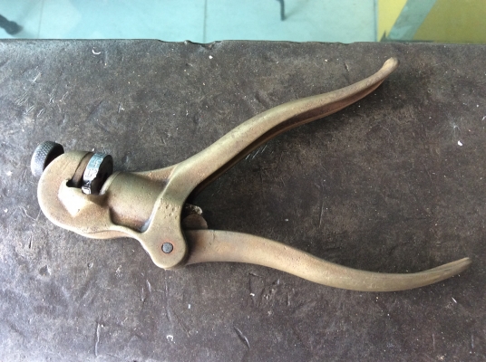 คัดคลองเลื่อย ECLIPSE Made in England