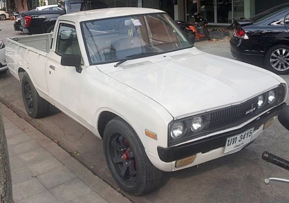 ขายได้ขาย DATSUN ช้างเหยียบ 4ขอ สภาพสวยๆ