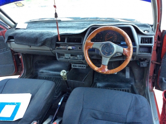 ขายรถ นิสสัน ซันนี่ B11 ปี92 เครื่อง 1.3 เกียร์ธรรมดา5เกียร์ ติดแก๊สLPG ใช้ได้2ระบบ ภายในสวยเดิมๆสะอาดแอร์เย็นวิทยุพร้อม ตัวถังเดิมๆสีใช้ได้ แม็ก14" รถพร้อมใช้ ขับกลับได้เลยครับ ขายด่วน