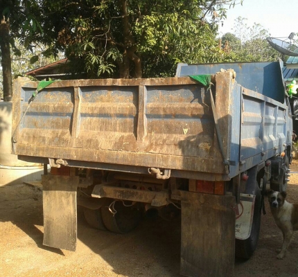 หกล้อ อีซูซุ NPR115 ดั้ม5คิว เกียร์สั้น แอร์หนาว สภาพดีสวยบางเดิมพร้อมใ หกล้อ อีซูซุ NPR115 ดั้ม5คิว เกียร์สั้น แอร์หนาว สภาพดีสวยบางเดิมพร้อมใ