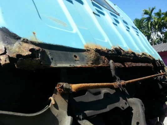 รถอีซูซุ 6 ล้อ รุ่น NKR จดทะเบียนปี 2537 มีภาพ วีดีโอ ให้ดูขนาดติดเครื่องยนต์