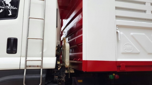 ขายสิบล้อ อิซูซุ 360 ( ปี55 )แม่เดี่ยวคับมีชุดลำโพง ขาย 23.5 จัดแน่นได้21คับ (สอบถามรายละเอียดติดต่อ คุณก้อง โทร 0814243633) ขายสิบล้อ อิซูซุ 360 ( ปี55 )แม่เดี่ยวคับมีชุดลำโพง ขาย 23.5 จัดแน่นได้21คับ (สอบถามรายละเอียดติดต่อ คุณก้อง โทร 0814243633)