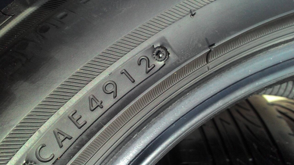 195/55R15 BRIDGESTONE TURANZA GR-90 ชุด 4 เส้น tel.081-427-3941 ไลน์ไอดี autobot107 195/55R15 BRIDGESTONE TURANZA GR-90 ชุด 4 เส้น tel.081-427-3941 ไลน์ไอดี autobot107