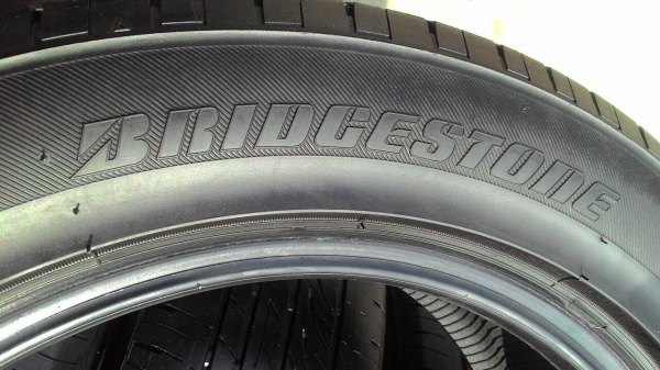 195/55R15 BRIDGESTONE TURANZA GR-90 ชุด 4 เส้น tel.081-427-3941 ไลน์ไอดี autobot107 195/55R15 BRIDGESTONE TURANZA GR-90 ชุด 4 เส้น tel.081-427-3941 ไลน์ไอดี autobot107