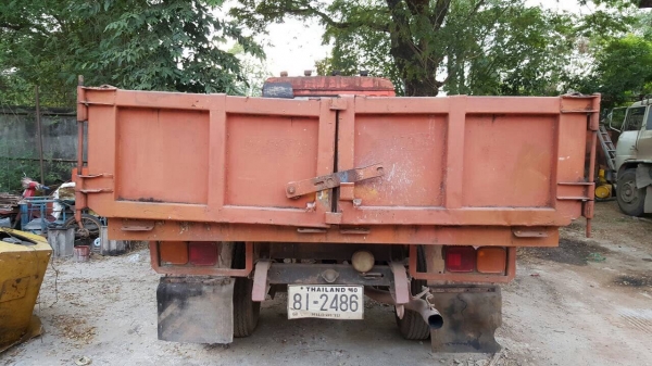 ขาย 6 ล้อดั้ม FUSO ยาง 825/16 ดั้มยาว 3.80 เมตร เครื่อง 6D16 195 แรงม้า คัสซีสวยตลอดเส้น ยางเต็ม ทะเบียนเต็มพร้อมโอน