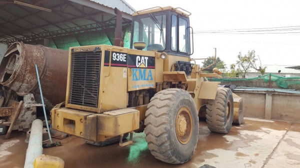 ขายรถตัก CAT 936 สภาพร้อมใช้งาน เอกสารใบอินวอยซ์ ราคาต่อรองได้