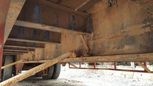 ขายหางโรเบท 2 เพลา ยาว 10 เมตร มีหางพับไฮดรอริค ช่วงล่างดี คัสซีสวยตลอดเส้น เอกสารเล่มทะเบียนครบพร้อมโอน