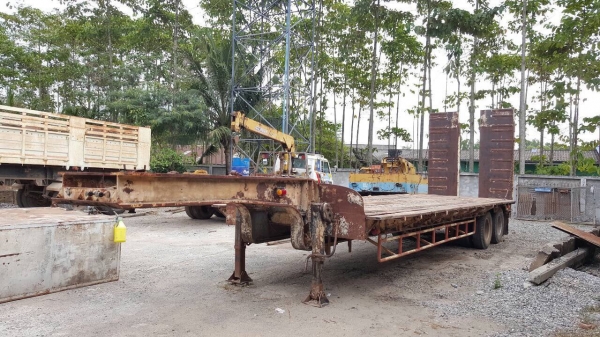 ขายหางโรเบท 2 เพลา ยาว 10 เมตร มีหางพับไฮดรอริค ช่วงล่างดี คัสซีสวยตลอดเส้น เอกสารเล่มทะเบียนครบพร้อมโอน