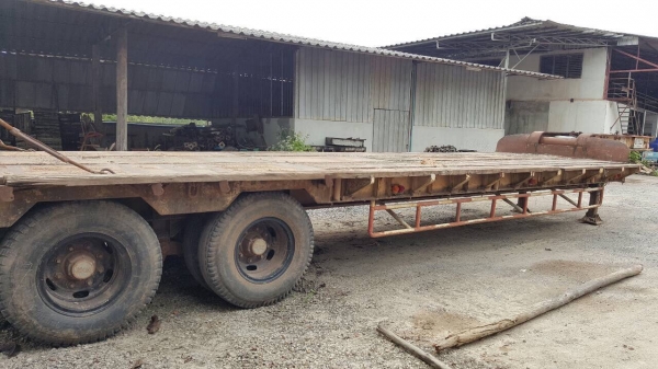 ขายหางโรเบท 2 เพลา ยาว 10 เมตร มีหางพับไฮดรอริค ช่วงล่างดี คัสซีสวยตลอดเส้น เอกสารเล่มทะเบียนครบพร้อมโอน