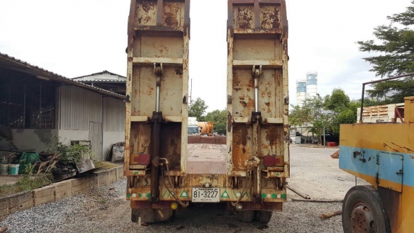 ขายหางโรเบท 2 เพลา ยาว 10 เมตร มีหางพับไฮดรอริค ช่วงล่างดี คัสซีสวยตลอดเส้น เอกสารเล่มทะเบียนครบพร้อมโอน