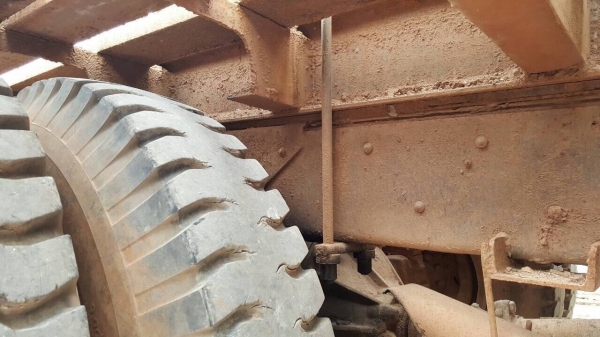 ขาย 10 ล้อ ISUZU JCM เพลาเดียว ท้ายลาด พร้อมติดเครน 3.5 ตัน 5 ปลอก เครื่อง EH700 168 แรงม้า คัสซีสวยตลอดเส้น พาวเวอร์ ทะเบียนพร้อมโอนครับ