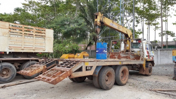 ขาย 10 ล้อ ISUZU JCM เพลาเดียว ท้ายลาด พร้อมติดเครน 3.5 ตัน 5 ปลอก เครื่อง EH700 168 แรงม้า คัสซีสวยตลอดเส้น พาวเวอร์ ทะเบียนพร้อมโอนครับ