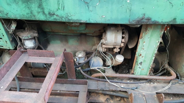 ขายตามสภาพ รถไถ JOHN DEERE เครื่องชาร์ฟติด เกียร์เฟืองท้ายดี ยางดี อุปกร์มีแต่ผานดันหน้า ราคาต่อรองได้