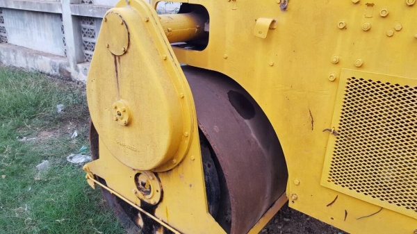 ขาย รถบด 2 ล้อเหล็ก SAKAI สภาพใช้งานได้ปกติ เครื่องดอยซ์ 3 สูบ เอกสารเล่มทะเบียนครบ ราคาต่อรองได้ครับ