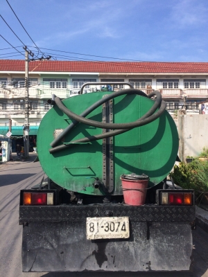 รถสูบส้วมถังแสตนเลส