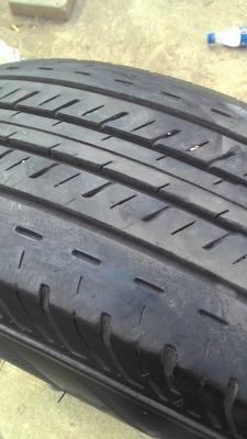 205/70R15 BRIDGESTONE DURAVIS R611 ปี2015 ไม่มีปะ มี 1 เส้น tel.081-427-3941 ไอดีไลน์ autobot107 205/70R15 BRIDGESTONE DURAVIS R611 ปี2015 ไม่มีปะ มี 1 เส้น tel.081-427-3941 ไอดีไลน์ autobot107