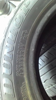 205/55R16 DUNLOP SP SPOTR 01 ปี2013 ชุด 4 เส้น tel.081-427-3941 ไอดีไลน์ autobot107 205/55R16 DUNLOP SP SPOTR 01 ปี2013 ชุด 4 เส้น tel.081-427-3941 ไอดีไลน์ autobot107