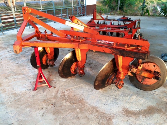 ขายด่วนผาน 3 ใบ 26 ใช้กับ 47-49-50 แรงรับประกันใบเต็มลูกปืนแน่พร้อมใช้งาน